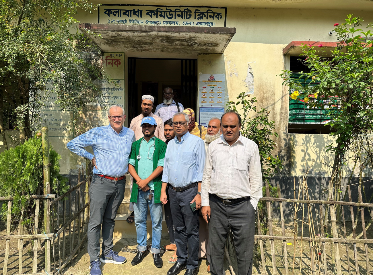 Dr. Larry Apple, MD, PhD, Director of the Resolve to Save Lives Project at Johns Hopkins, made a site visit to the National Heart Foundation in Bangladesh.